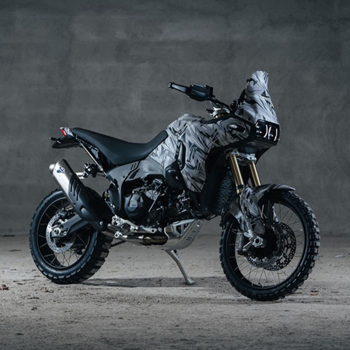 2026 Ducati Desert X - Image 2